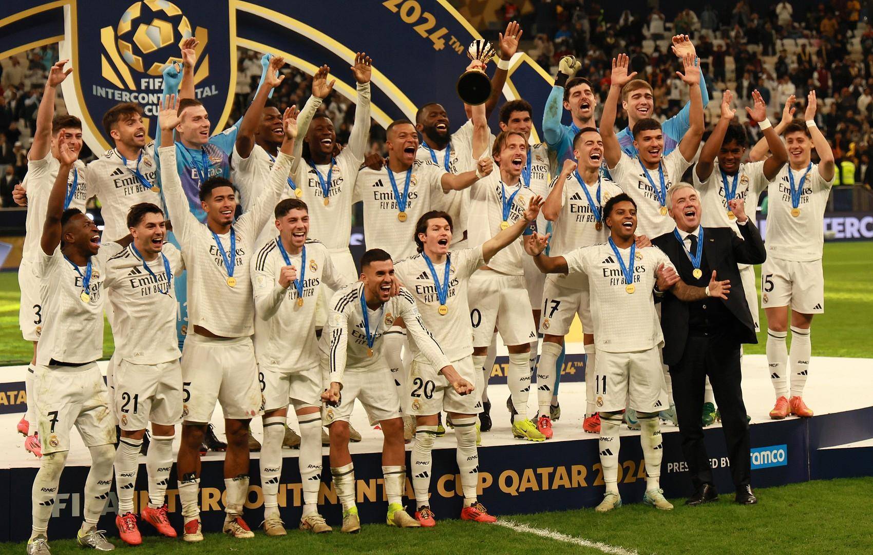 阿莫林明确奥纳纳在曼联已经没有未来。