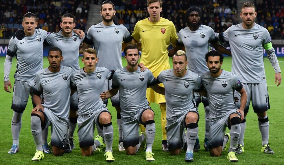 莱万：我对助攻感到高兴；球迷应该会满意我们的表现